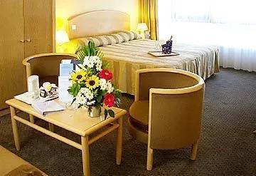 Ramada Tour Eiffel 3* 巴黎
